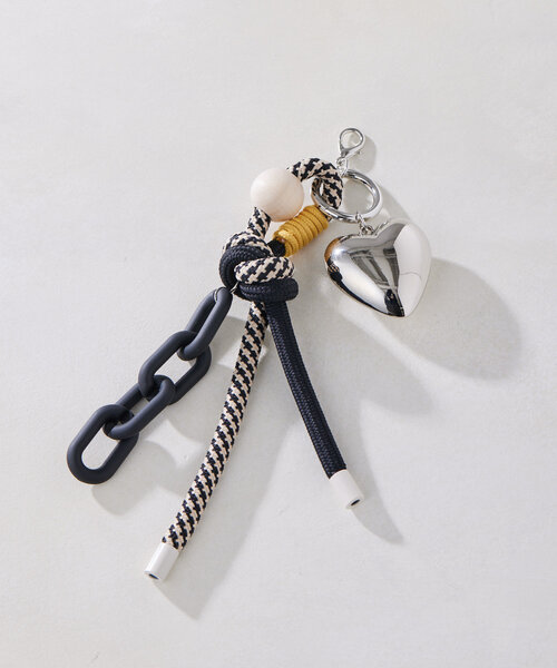 インフルエンサーuchida企画》ハート付きロープストラップ/バッグ