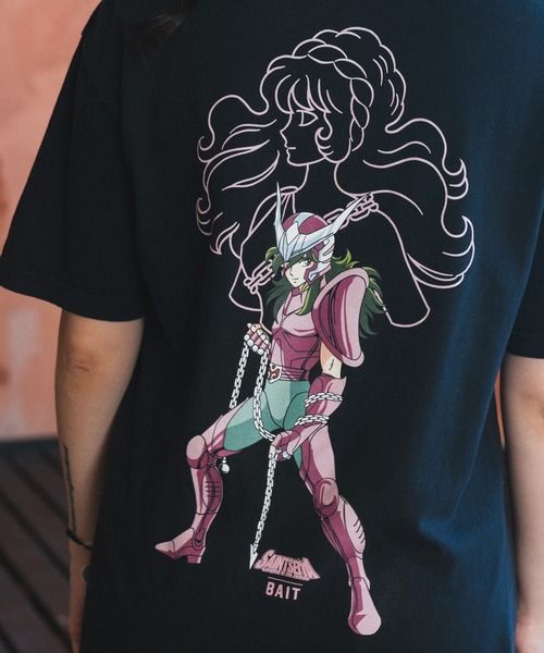 BAIT（ベイト）の「BAIT × 聖闘士星矢 SHUN TEE 236-STS-TEE-006（T