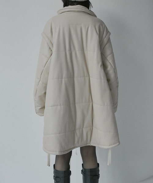 LE CIEL BLEU（ルシェルブルー）の「フェイクレザーパッドコート