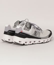 On（オン）の「On Cloudvista / オン クラウドビスタ（スニーカー