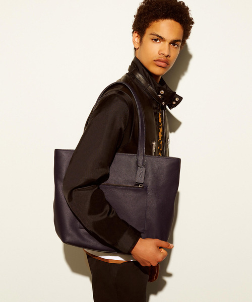 COACH（コーチ）の「メトロポリタン ソフト トート ペブル レザー
