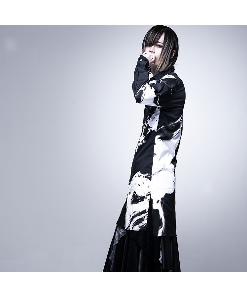 CIVARIZE（シヴァーライズ）の「『CIVARIZE』バイカラープリントロング