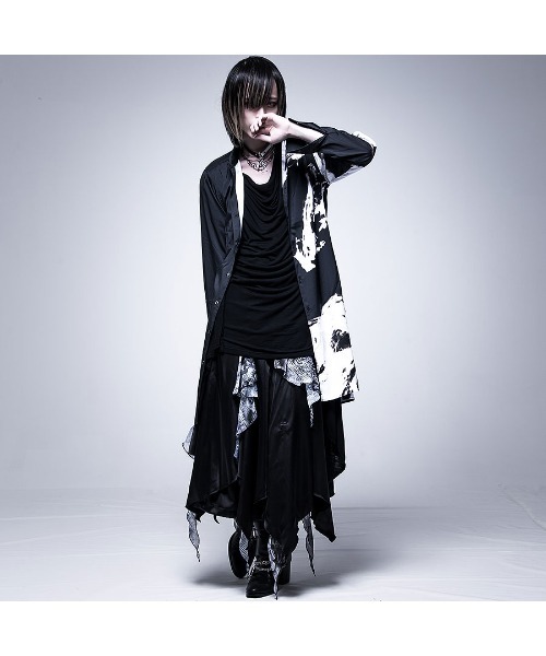CIVARIZE（シヴァーライズ）の「『CIVARIZE』バイカラープリントロング