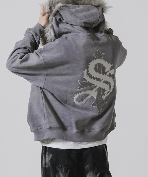 SUPPLIER（サプライヤー）の「SUPPLIER/サプライヤー Faux Fur Cross