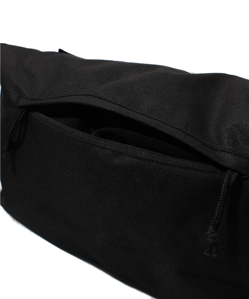 BEAMS（ビームス）の「FUCT / SSDD MESSENGER BAG（メッセンジャー