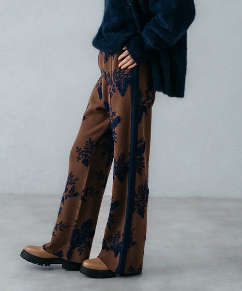 JOURNAL STANDARD（ジャーナルスタンダード）の「【TOLIGHT