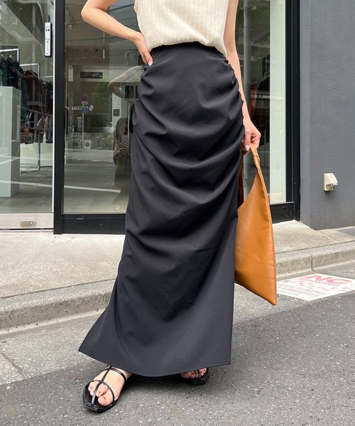 CAPRICIEUX LE'MAGE（カプリシューレマージュ）の「ドレープスカート