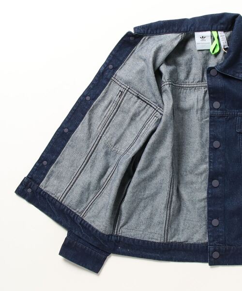 adidas（アディダス）の「adidas × KSENIASCHNAIDER デニムジャケット