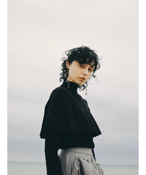 UN3D.（アンスリード）の「ケープライクニットトップ（ニット/セーター