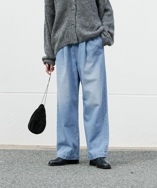 かぐれ（カグレ）の「フェードデニムイージーパンツ（デニムパンツ
