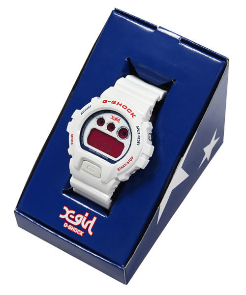 X-girl（エックスガール）の「X-girl×G-SHOCK DW 6900（アナログ腕時計