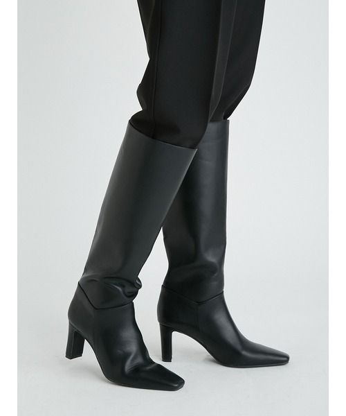 Mila Owen（ミラオーウェン）の「フレンチスクエアロングブーツ