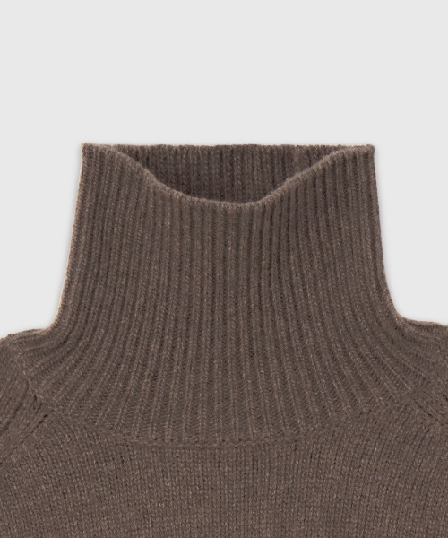 セール】HAMILTONウールカシミヤタートルネックプルオーバーー（ニット