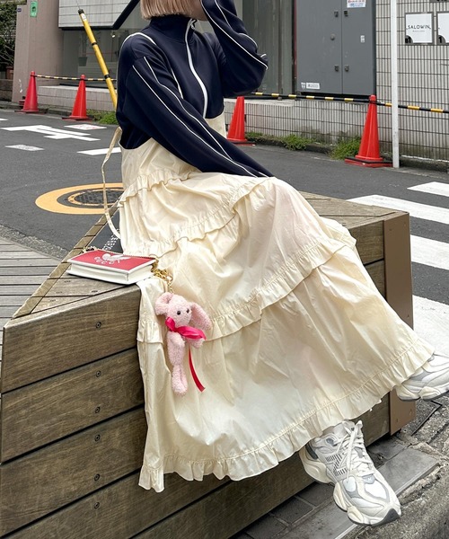 Alley Tokyo（アリートーキョー）の「フリルティアードキャミワンピ