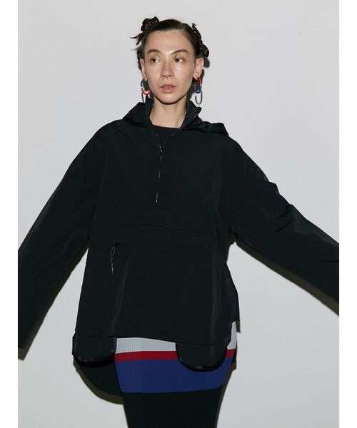 UN3D.（アンスリード）の「アノラックトップ（マウンテンパーカー