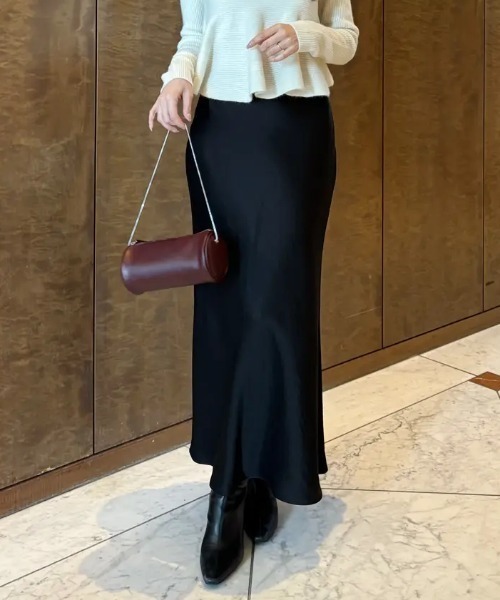 サテンナロースカート（スカート）｜anuans（アニュアンス）の