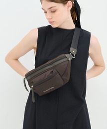 LANVIN en Bleu（ランバンオンブルー）の「トロカデロ ウエストポーチ