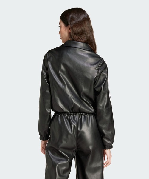 adidas（アディダス）の「ファイヤーバード プレザー トラックトップ