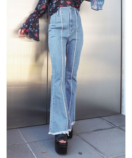 EMODA（エモダ）の「フィットフレアスーパーハイウエストジーンズ