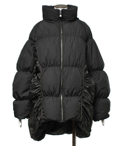 UN3D.（アンスリード）の「ギャザーエアリーダウンジャケット（ダウン