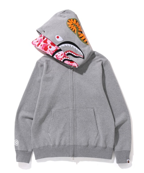 A BATHING APE（アベイシングエイプ）の「ABC CAMO SHARK WIDE FIT