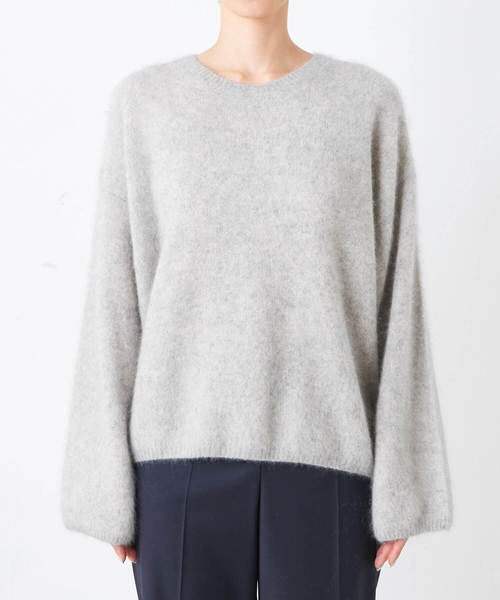 Whim Gazette（ウィムガゼット）の「ファーニットクルーネックプル