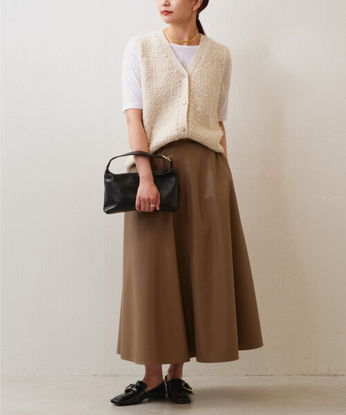 GALLARDAGALANTE（ガリャルダガランテ）の「フェイクレザースカート