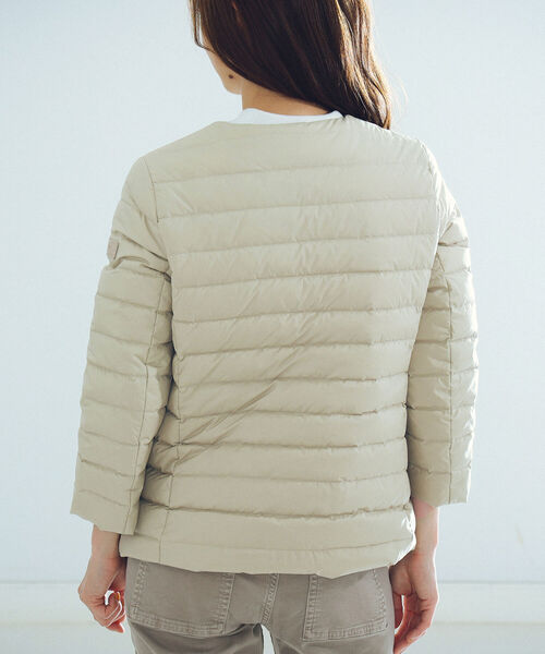 TATRAS（タトラス）の「TATRAS / ACACIA ノーカラー ライトダウン