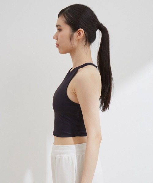 Alo Yoga（アロヨガ）の「【alo】ムーブメントブラトップ（ブラジャー