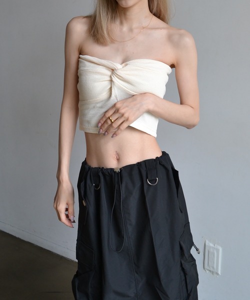 Mela（メラ）の「TWIST BARE TOP（チューブトップ）」 - WEAR