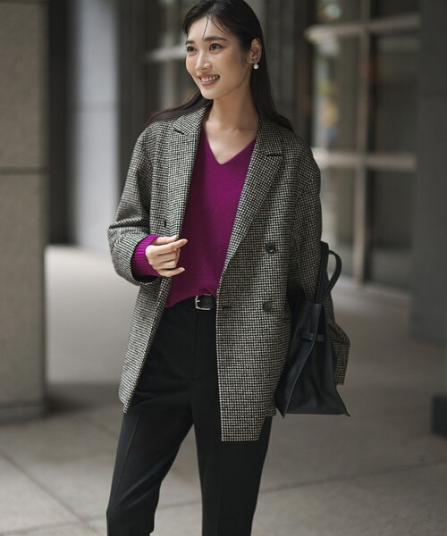 カシミヤブレンド Vネック ニット（ニット/セーター）｜23区（ニジュウ