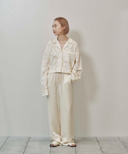 TODAYFUL（トゥデイフル）の「Embroidery Pajamas Shirts（シャツ