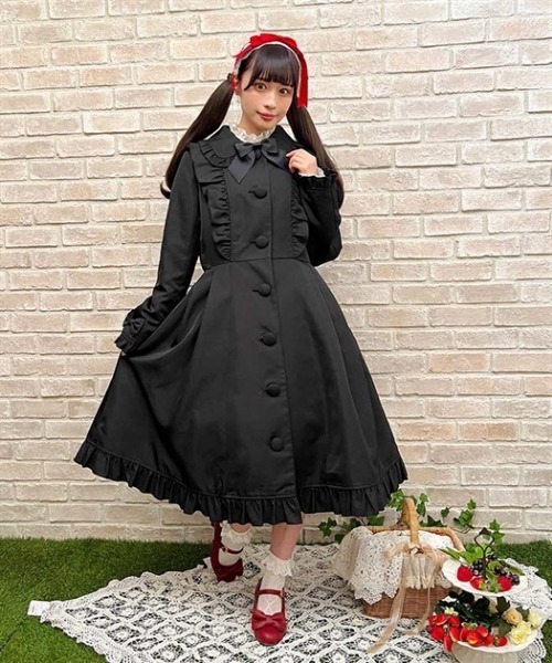 axes femme（アクシーズファム）の「ガーリーリボントレンチコート