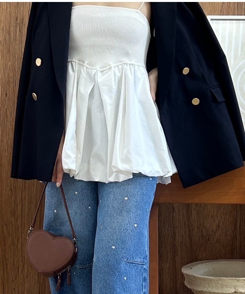 LILY BROWN（リリーブラウン）の「バルーンペプラムニットキャミソール