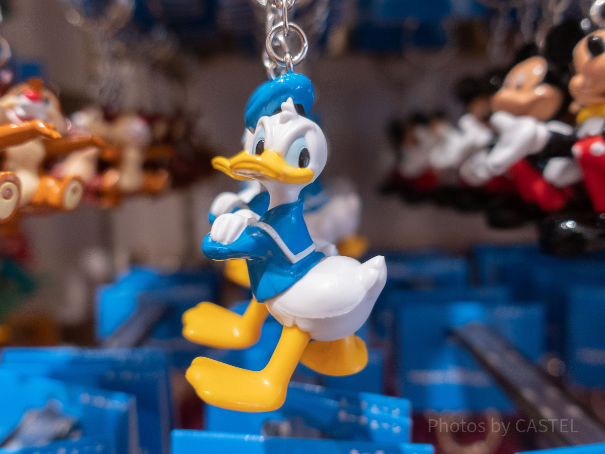 ドナルドフィギュアキーホルダー| キャステル | CASTEL ディズニー情報