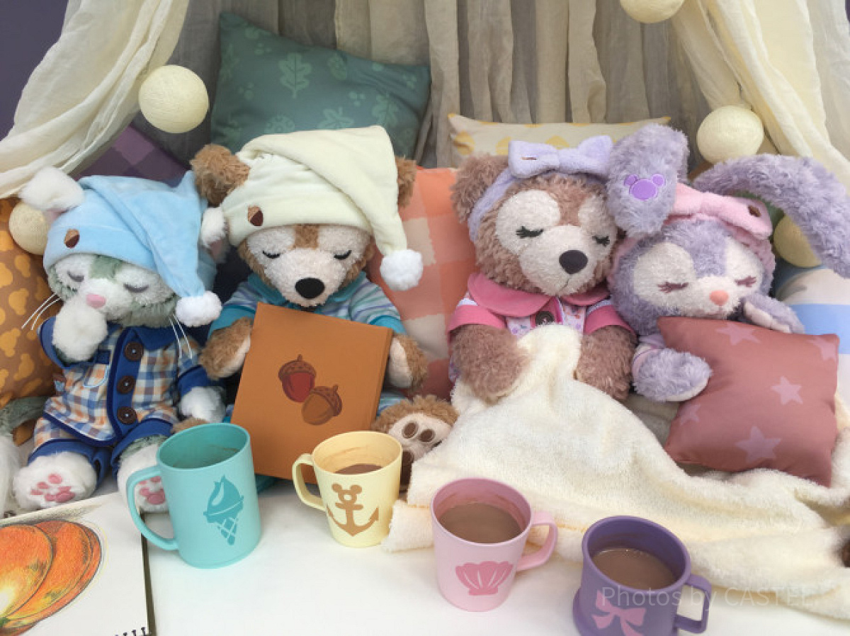 ダッフィーのオータムスリープオーバー| キャステル | CASTEL