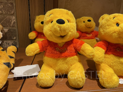 ふわふわでかわいい！ディズニーで買えるくまのプーさんのぬいぐるみ27選！