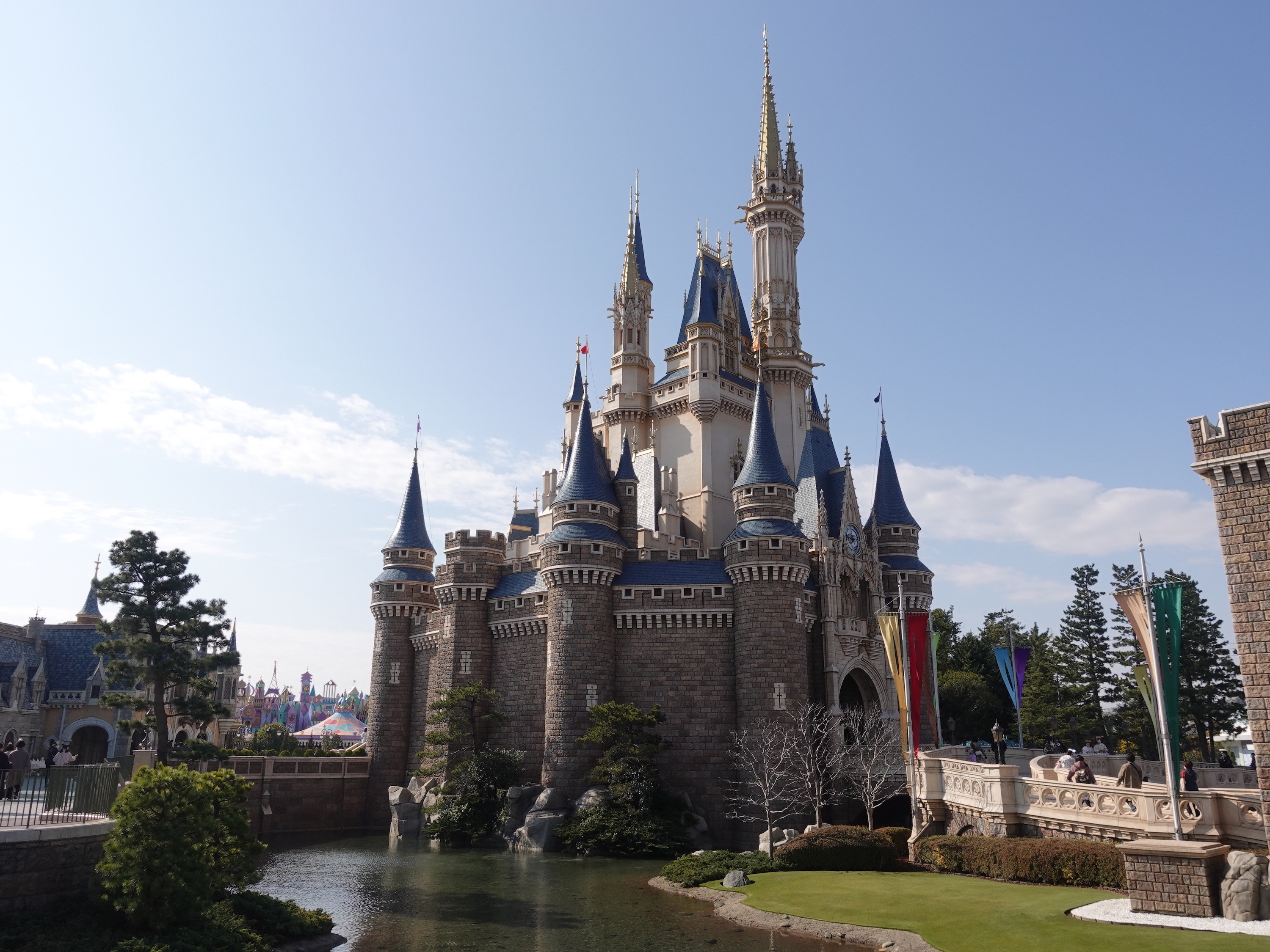 4/21発売】ディズニー“Dreaming in Color”グッズ19選！カラフルな