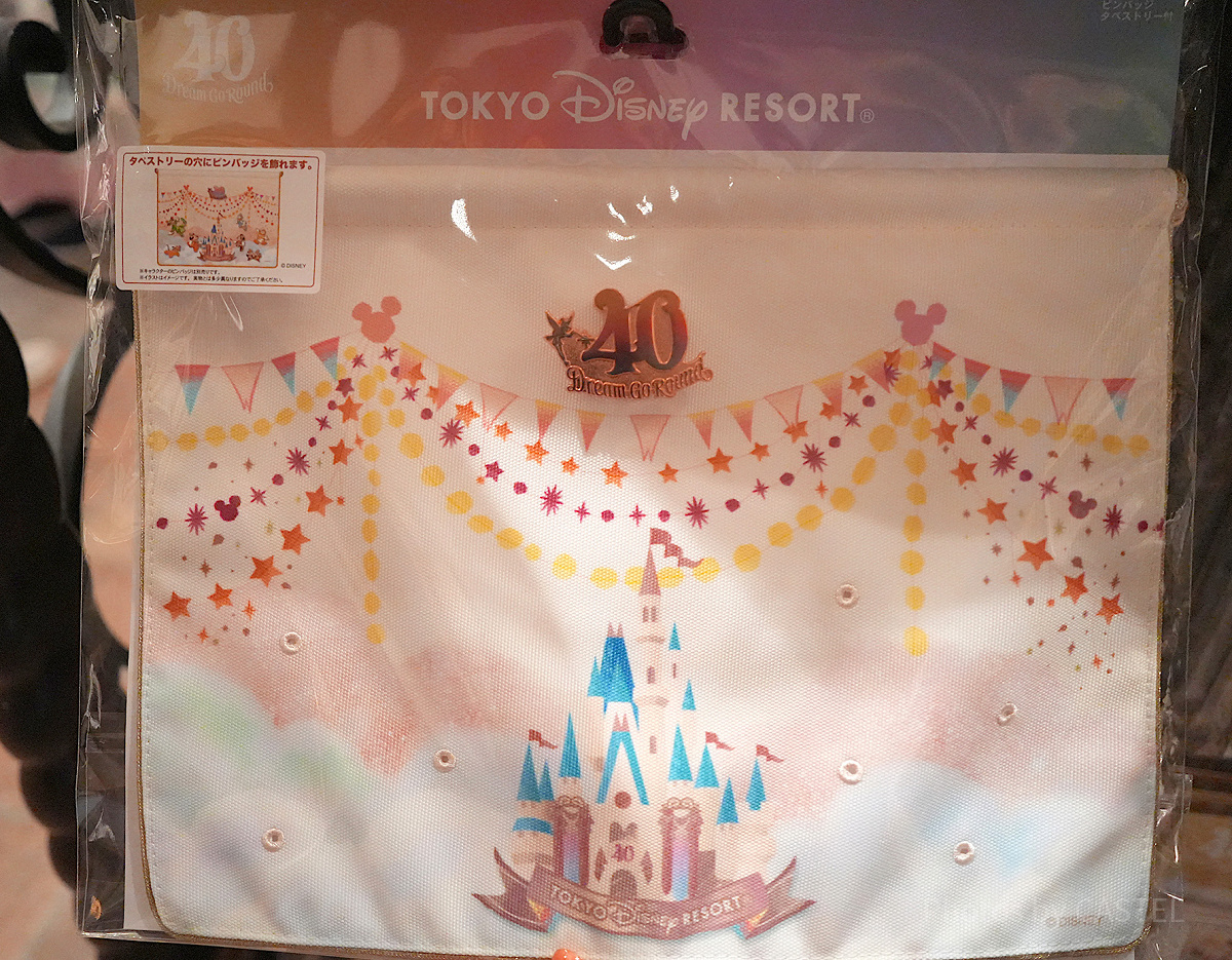 ピンバッジ＆タペストリー（ディズニー40周年グッズ）| キャステル