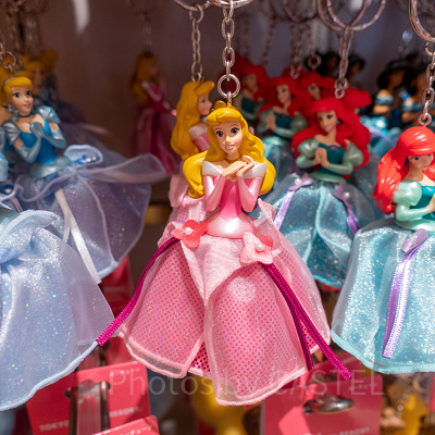 スティッチゆらゆらキーホルダー| キャステル | CASTEL ディズニー情報