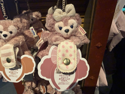 TDS限定】シェリーメイグッズ全35種まとめ！人気のぬいぐるみや