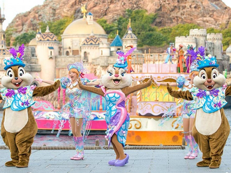 ディズニー】チップとデールの憧れの歌姫クラリス！ショーパレード