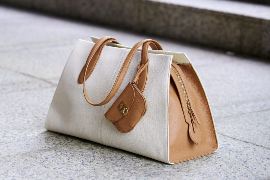 カフネの爽やかな新作バッグ4選！初登場のチャームコレクションにも