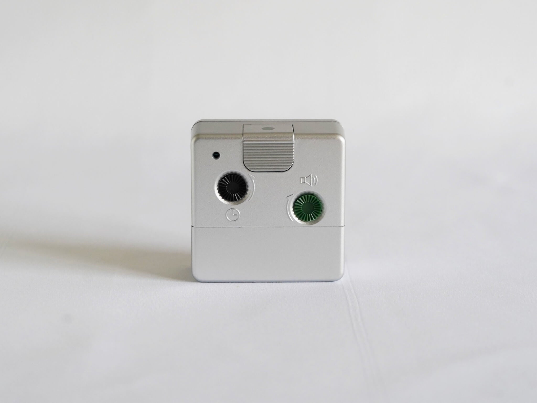 ブラウン AB1A 置時計 テーブルクロック ディートリッヒ・ルブス