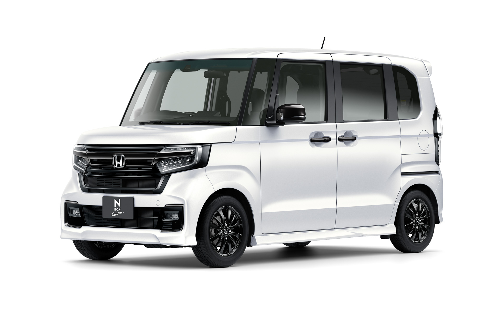 ホンダ、「N-BOX」一部改良 電動パーキングブレーキ＆渋滞追従機能付