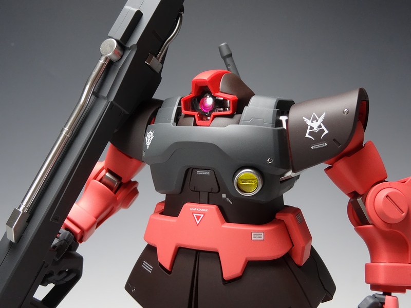 MG 1/100 シャア専用リック・ドム 塗装完成品 プレバン限定 ガンプラ