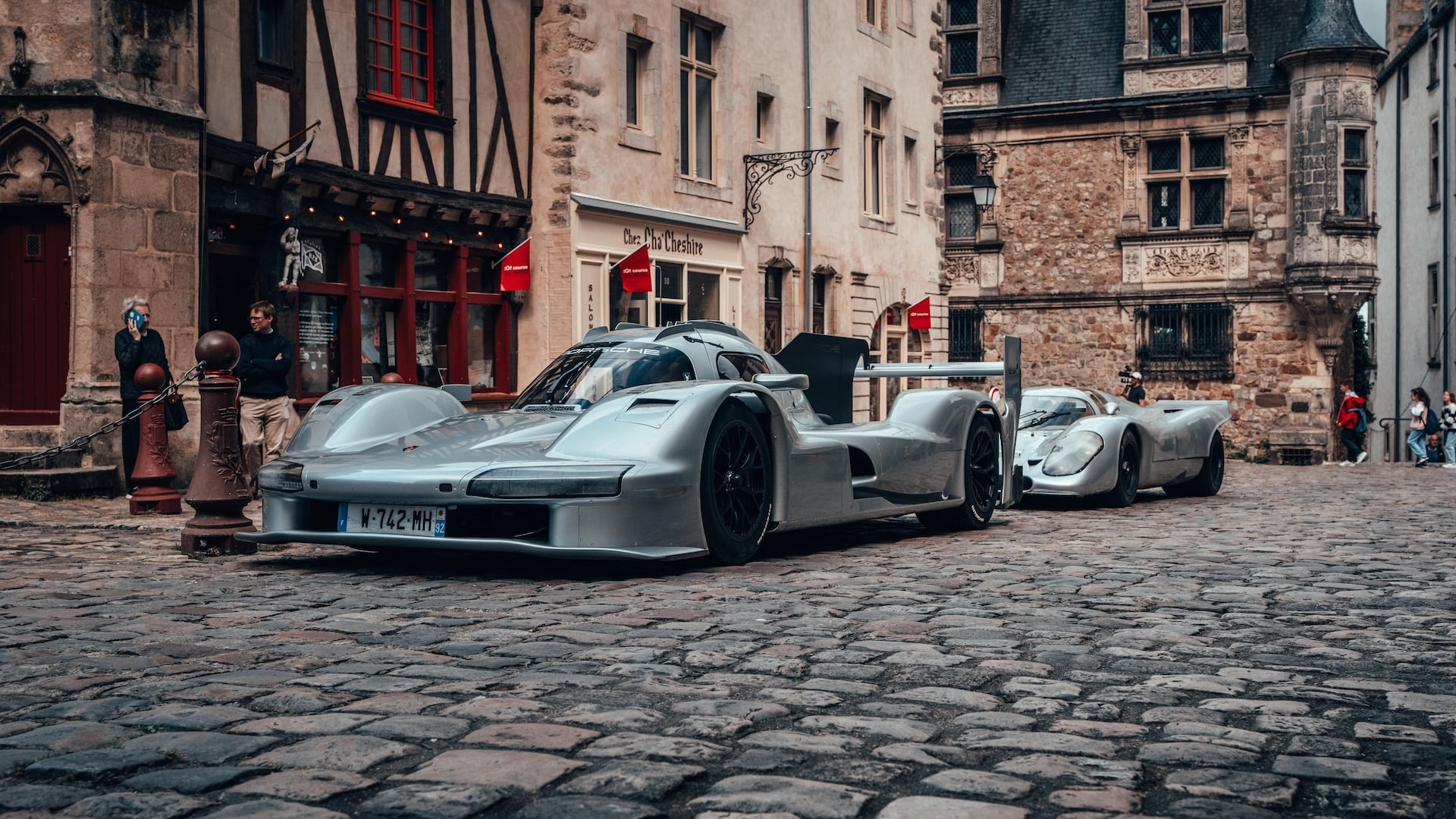 レースから公道へ – Porsche 963 RSP、伝説の917に捧ぐ現代の一台