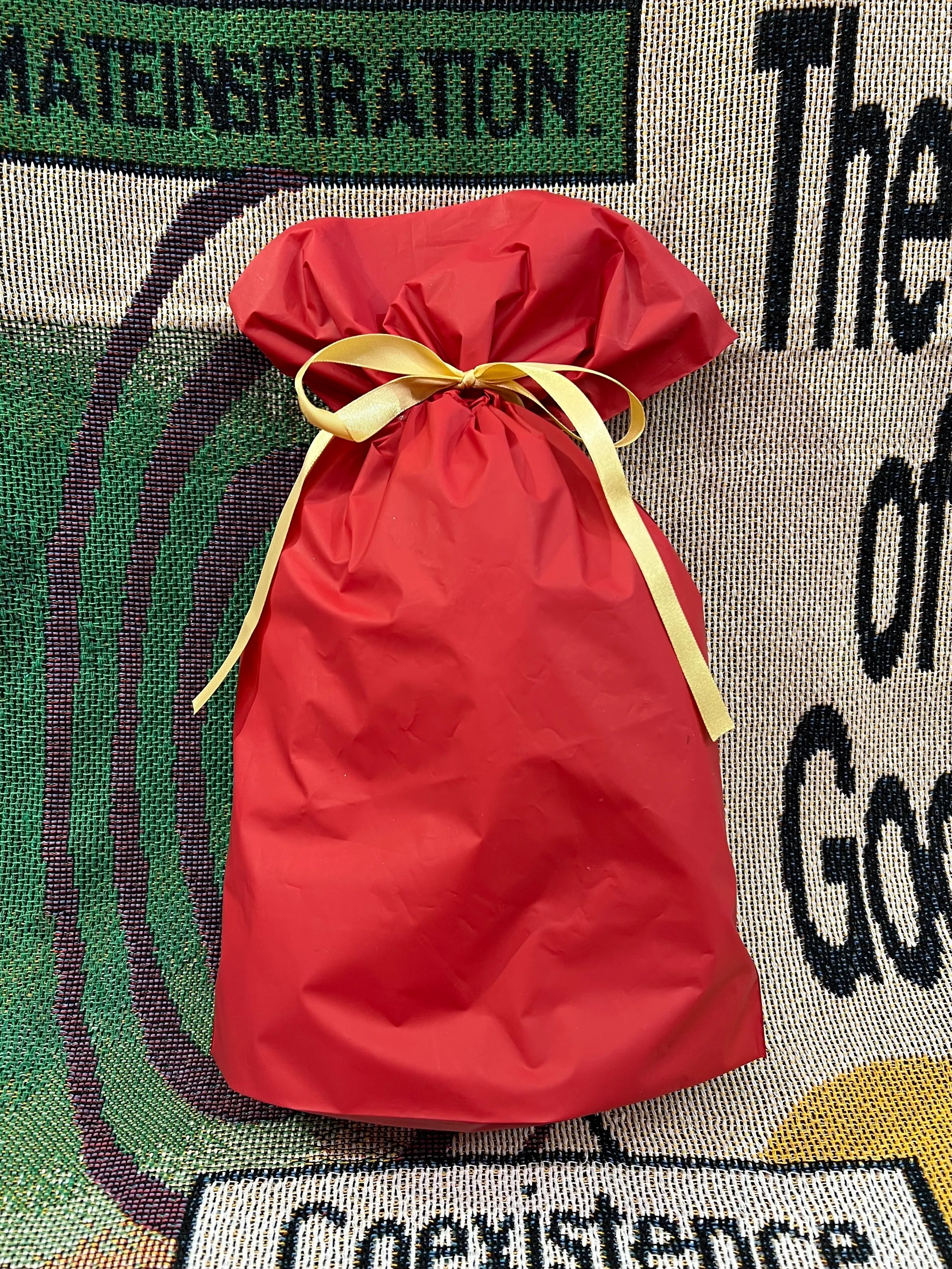 ラッピングサービス – Carry-On Baggage