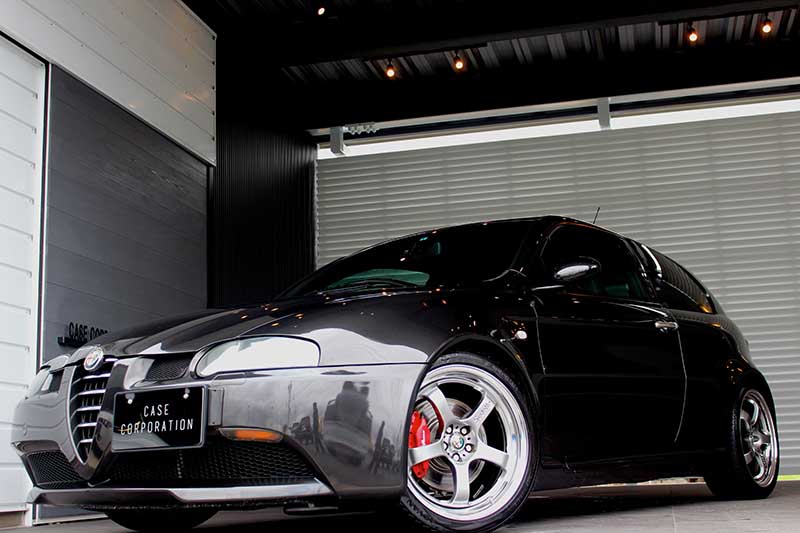 アルファ 147 GTA 6MT 左ハンドル イモラレザー 専用カスタム - CASE