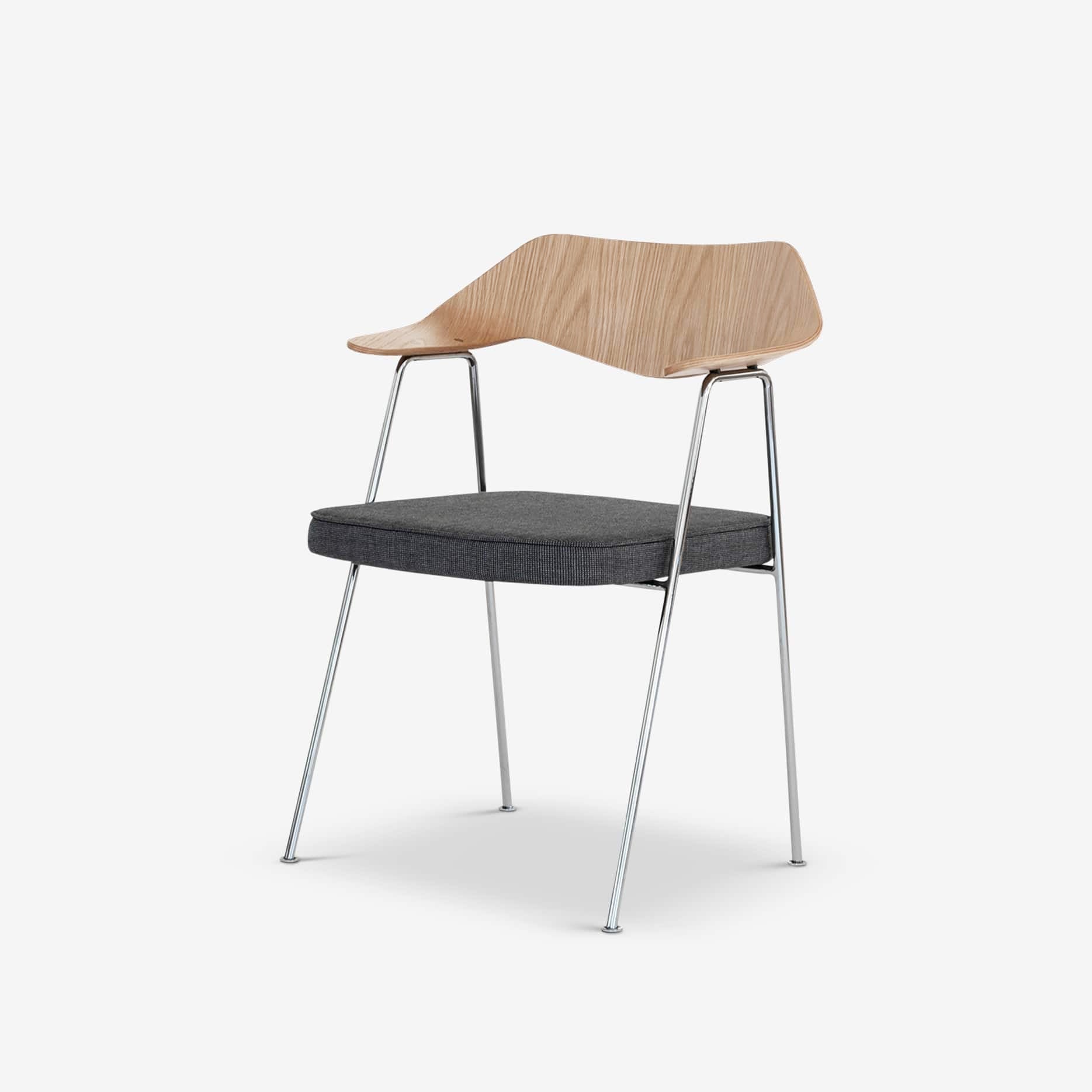 675 Chair | Robin Day Chair | Buy Online at Case Furniture
